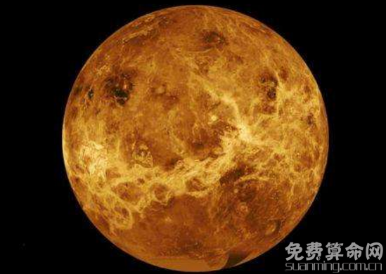 星盘中的金星象征着爱情，还掌控着人们的情绪和价值观