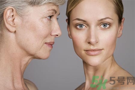 女人开始衰老的症状是什么？女性衰老的原因有哪些？