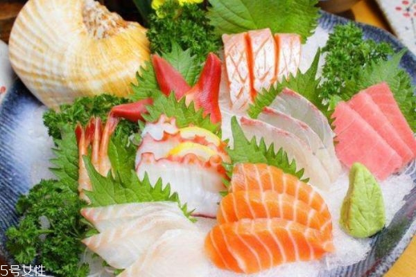 什么是日本刺身呢 日本刺身是一道什么菜呢