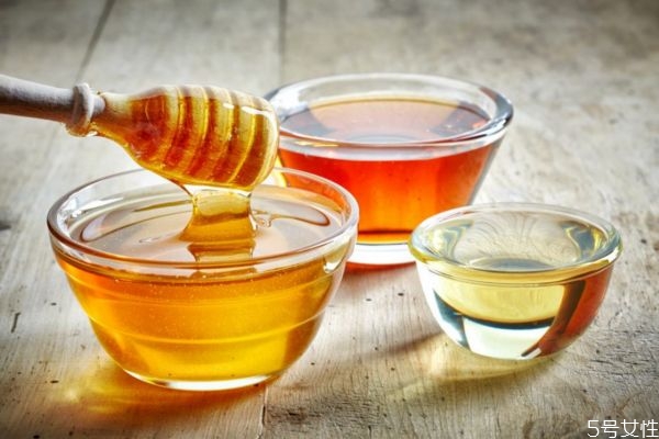 食用蜂蜜的好处 食用蜂蜜的禁忌