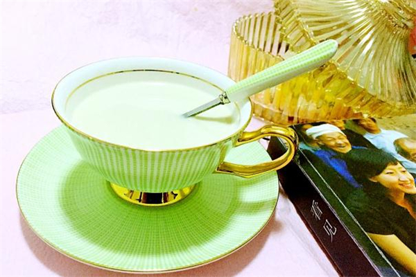 奶绿和奶茶哪个热量高 奶茶好喝还是奶绿好喝