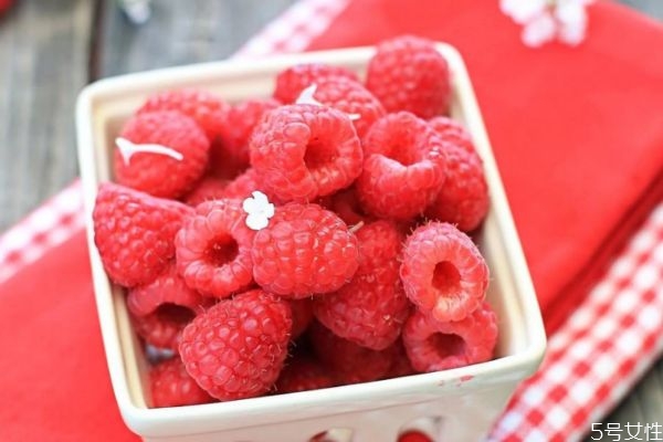 什么是山莓呢 山莓有什么营养价值呢