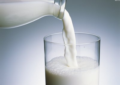 运动后可以喝牛奶吗 运动后喝牛奶的好处