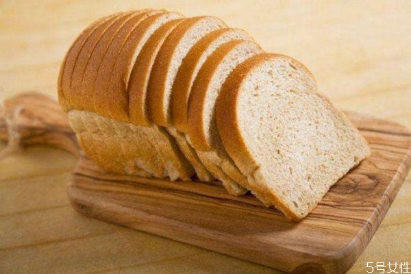 面包的热量高吗 减肥可以吃面包吗