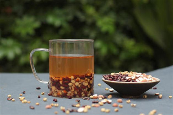 红豆薏米茶能天天喝吗 红豆薏米茶一周喝几次