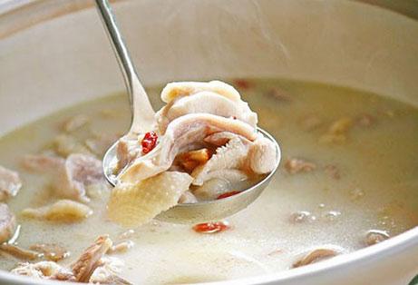 白胡椒猪肚汤怎么做好吃 白胡椒猪肚汤的做法