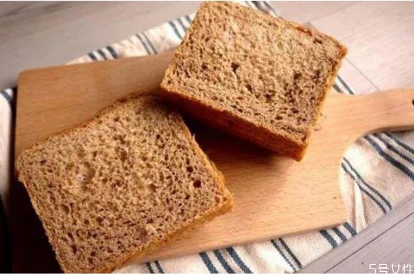 什么是全麦面包 全麦面包的特点功效